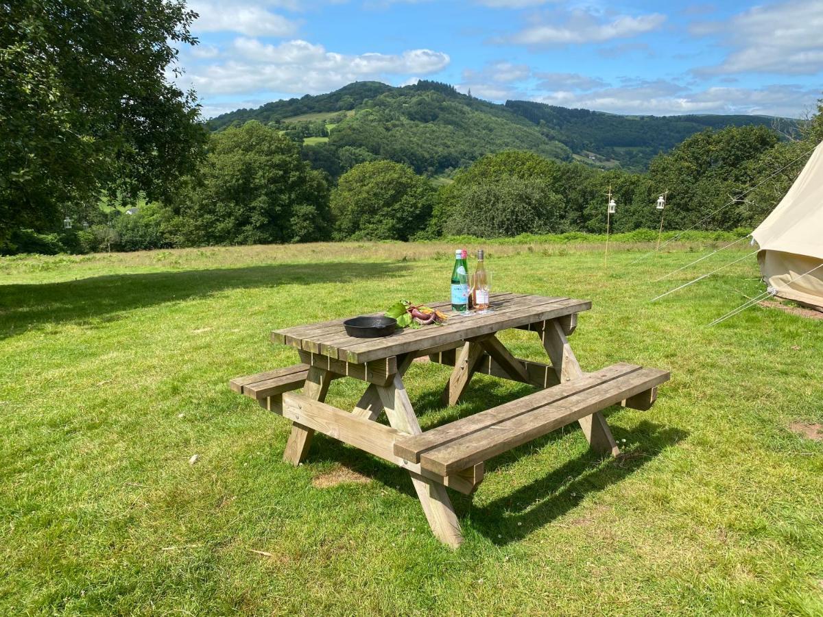 Black Mountains Glamping Hotel Abergavenny Kültér fotó