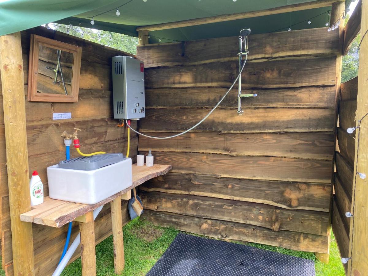 Black Mountains Glamping Hotel Abergavenny Kültér fotó